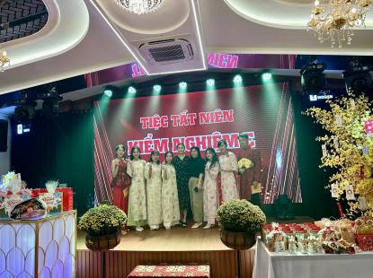 Tiệc Tất Ni&ecirc;n Kiểm Nghiệm E Trọn Vẹn Tại Ph&uacute; Qu&yacute; Center, B&igrave;nh Mỹ, Củ Chi
